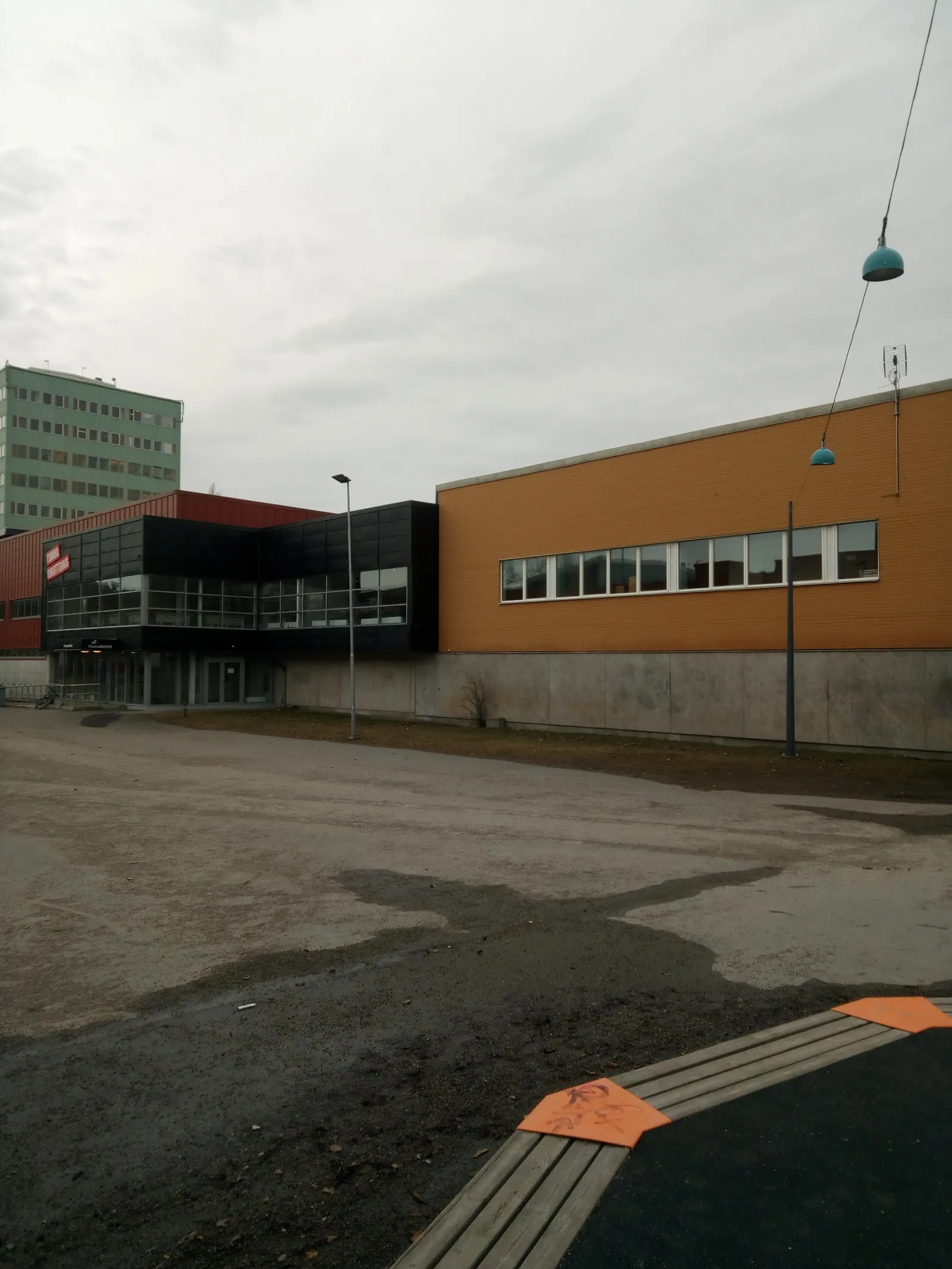 Idrottshuset — träningsstudio-studio i Tumba — bild 3