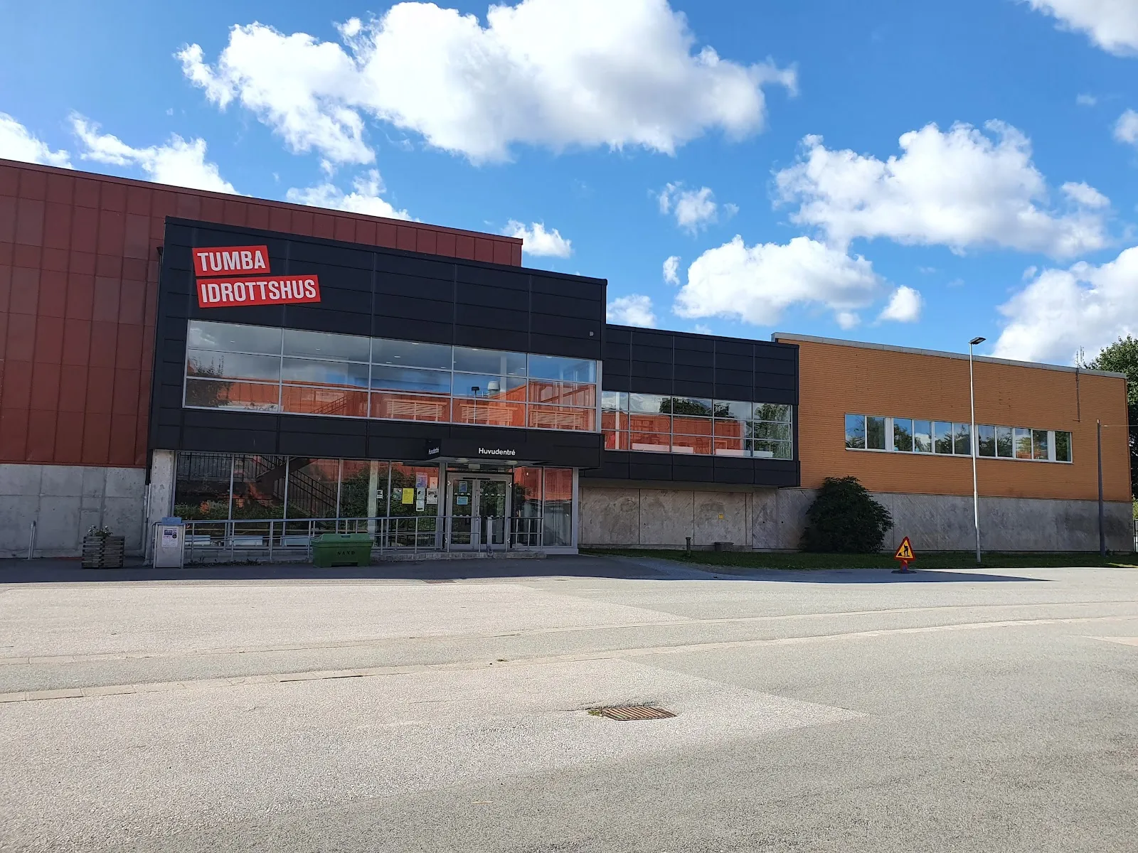 Idrottshuset — träningsstudio-studio i Tumba — bild 5