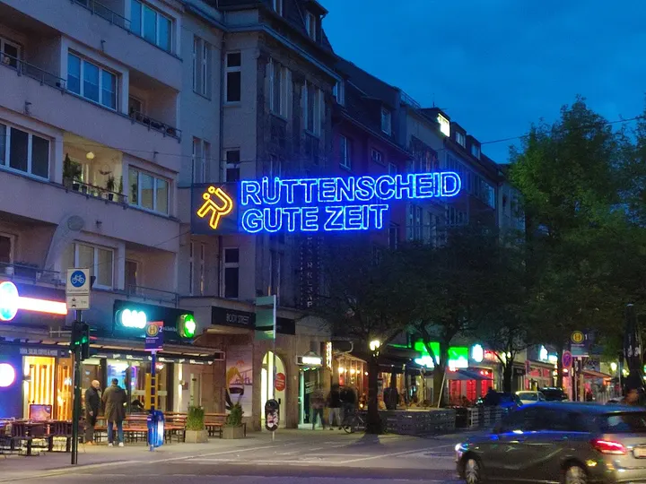 Körperformen Essen Rüttenscheid — ems-training-studio in Rüttenscheid, Essen — 3