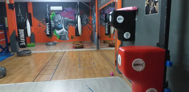 Bibi boxeo — artes marciales-studio en Zaragoza — 2