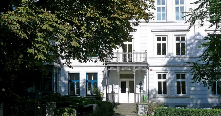 Bewegungslotsin — yoga-studio in Altona-Altstadt, Hamburg — 2