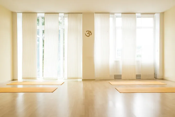 Yogazentrum Claudia Zingraf, Saarbrücken — yoga-studio in Saarbrücken — 3