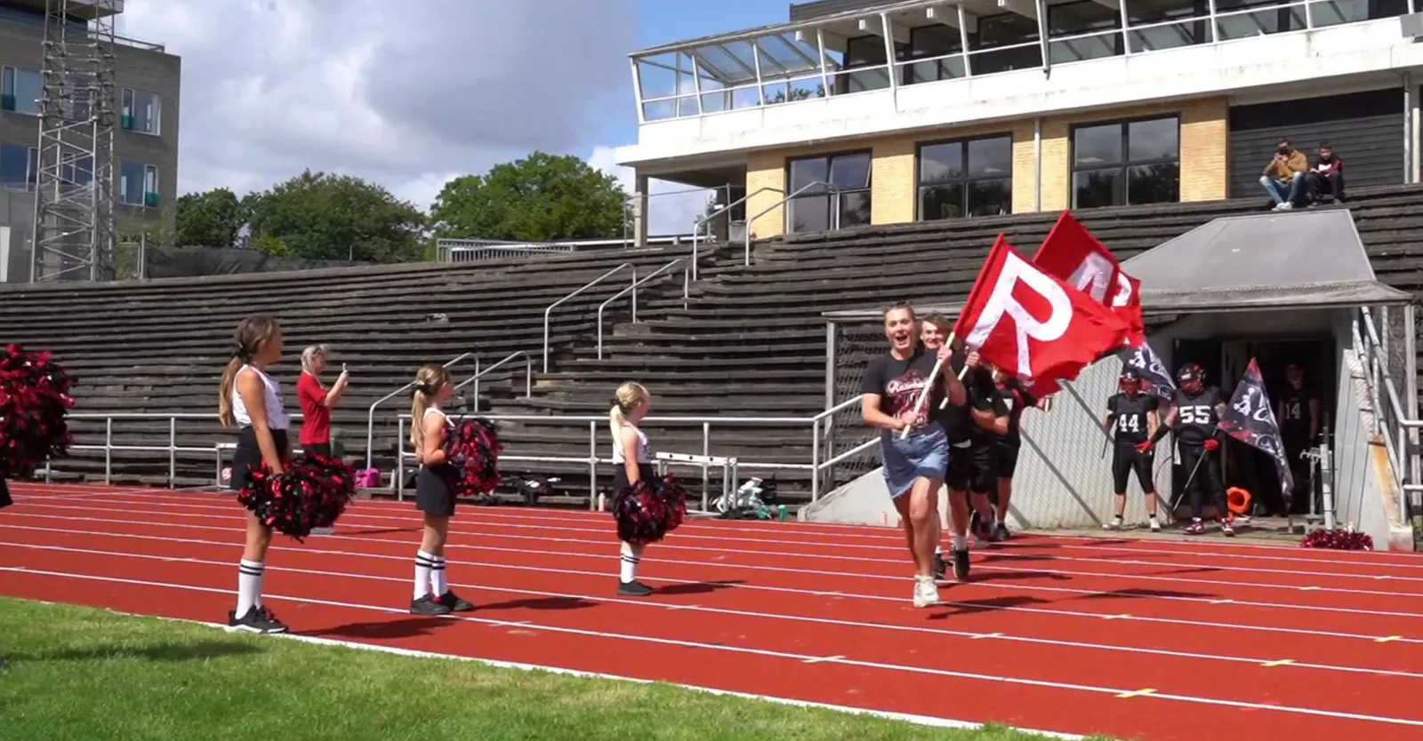 Triangle Razorbacks Football & Cheerleading Klub — kampsport-studio i Uhrhøj, Vejle — bild 2