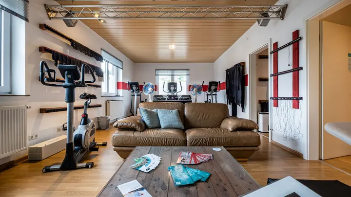 GOOD VIBRATION FITNESS — Fitnessstudio in Dreis-Tiefenbach, Siegen