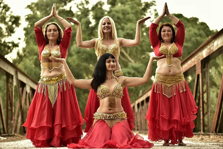 Danza Oriental Carmen Amal — baile-studio en Jerez de la Frontera — 3