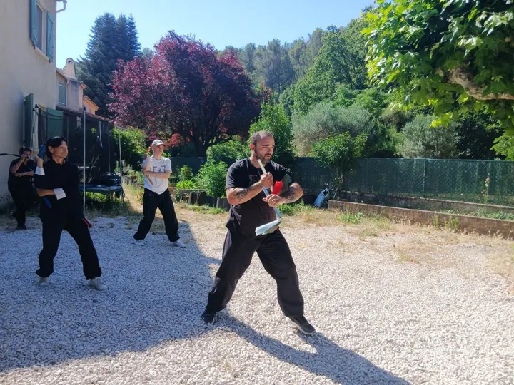 Association Shaolin Kung-fu Long Wai Man Septèmes les Vallons — arts martiaux-studio à Marseille — 4