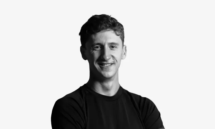 Matt Roberts Evolution Mayfair — pt studio in London — 3