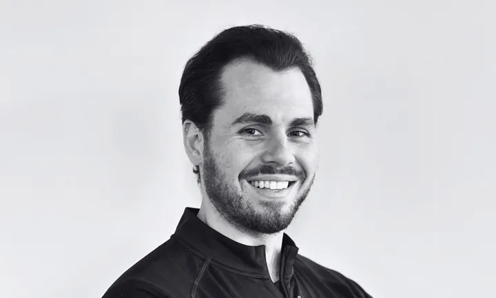 Matt Roberts Evolution Mayfair — pt studio in London — 4
