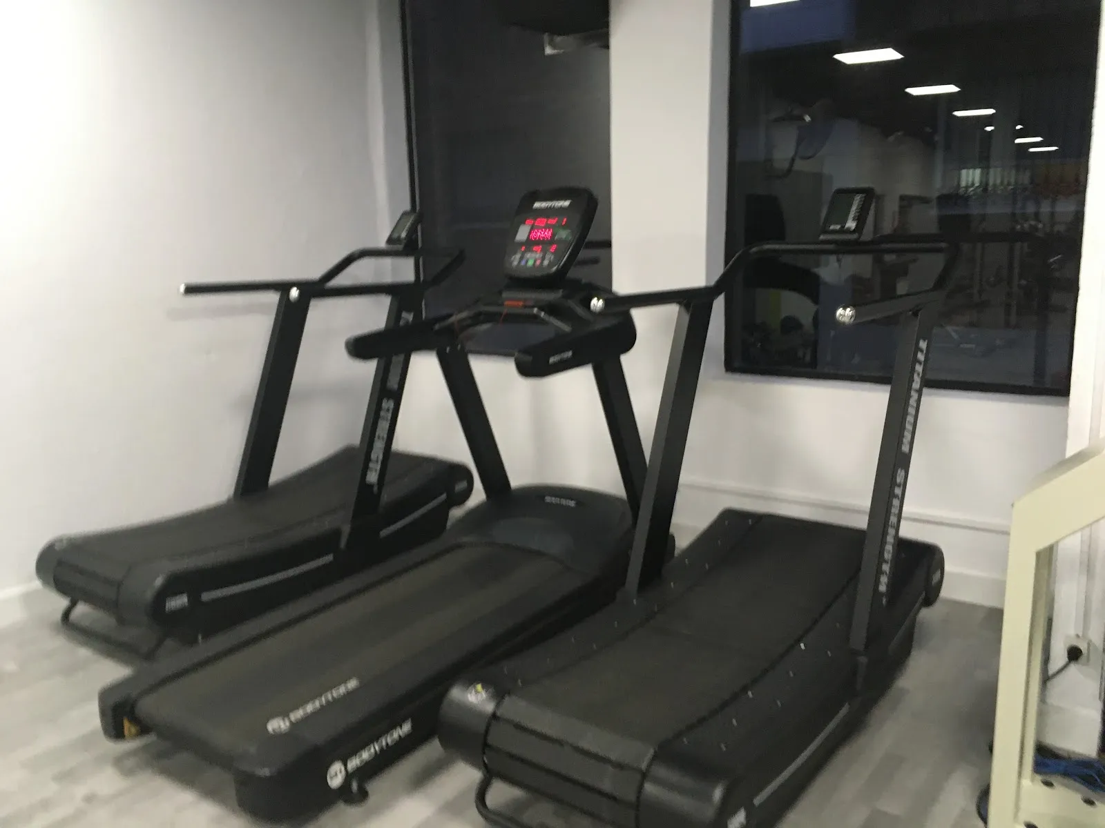 Ultimate Strenght — fuerza-studio en Villanueva de la Cañada — 3