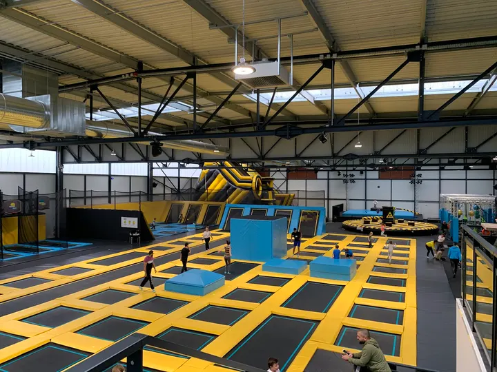 Trampoline Park Merignac — gymnastique-studio à Bordeaux — 3
