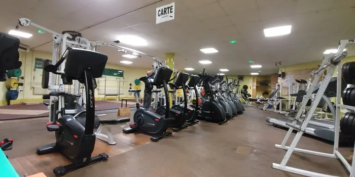Centre Sportif Brigitte — salle de fitness-studio à Hautepierre, Strasbourg — 2