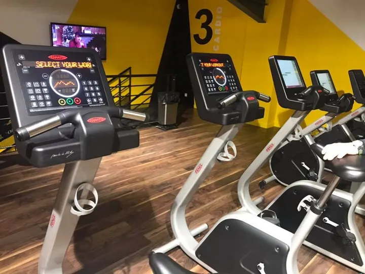 Lemon One Fitness Lons Le Saunier — salle de fitness-studio à Lons-le-Saunier — 4