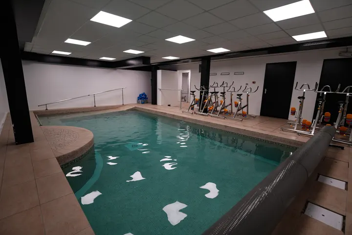 Fitness Firm — salle de fitness-studio à Lameth, Firminy — 3