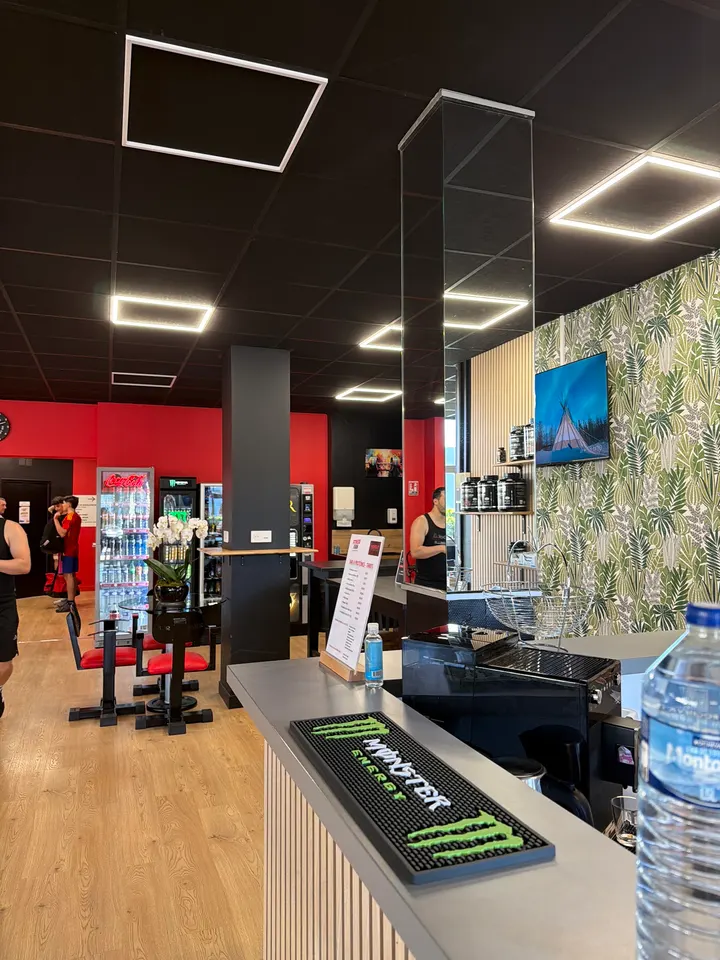 Fitness Firm — Salle de fitness à Lameth, Firminy