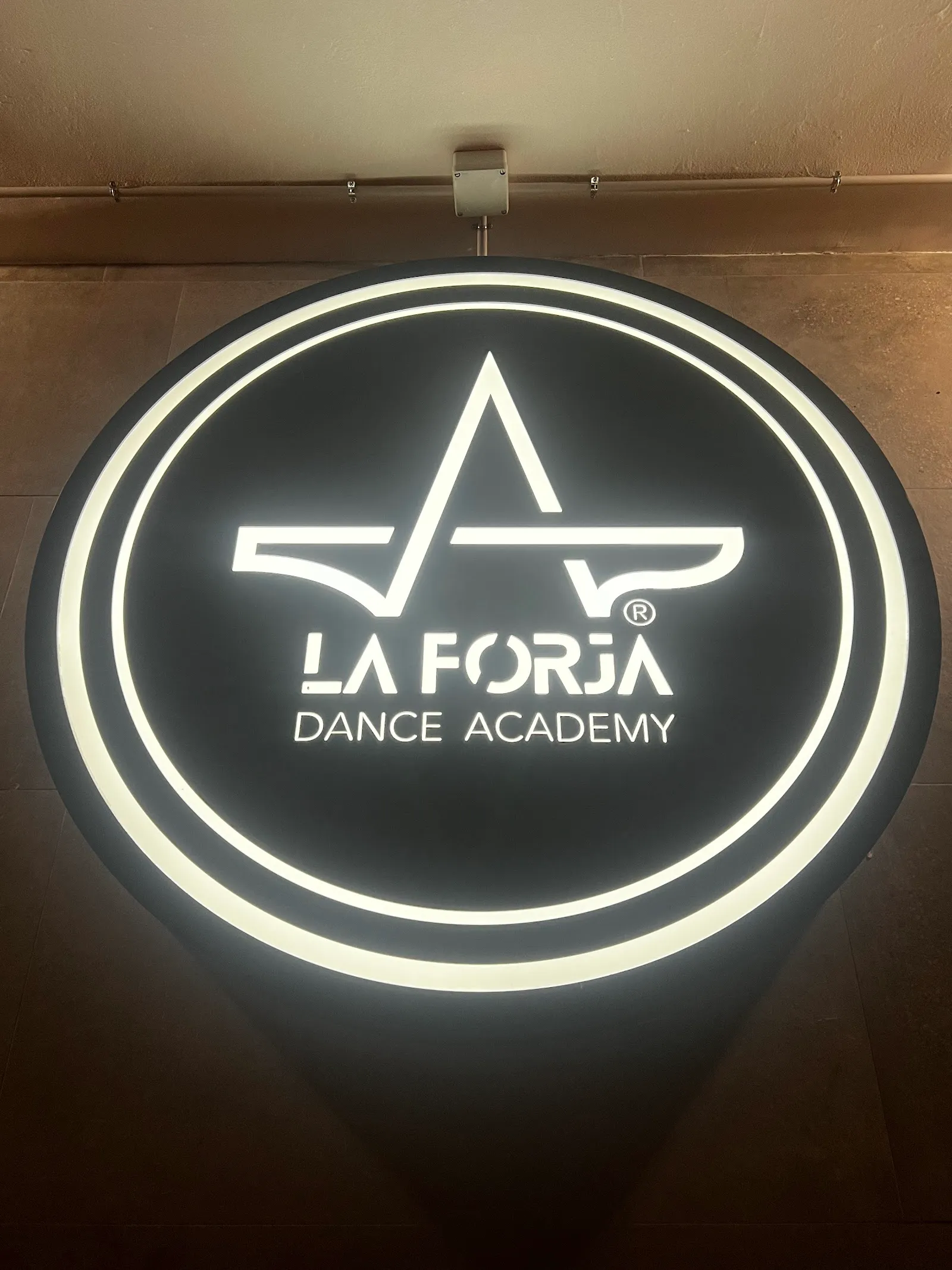 La Forja Dance Academy — baile-studio en Carabanchel, Madrid — 2