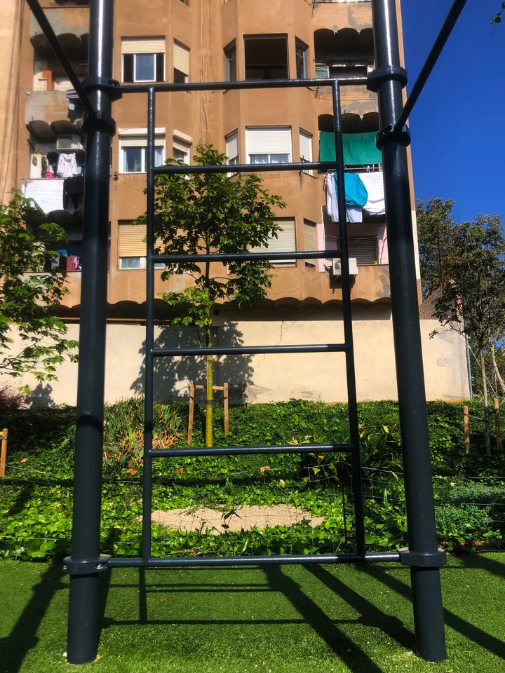 Parque de Calistenia — calisthenics-studio en les Corts, Barcelona — 2