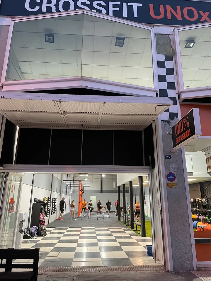 UNOxCiento Training Club — crossfit-studio en Polígono Industrial Santa Barbara, Málaga — 3