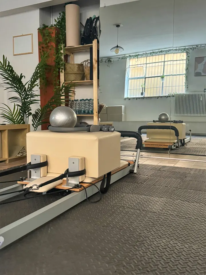 V Pilates Studio — pilates-studio a Milano — 5