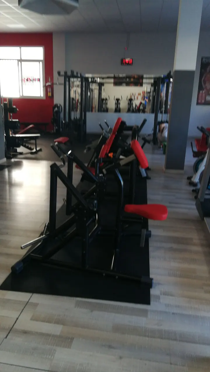 Black Fit Gym — estudio de fitness-studio en Estación de Cártama — 2