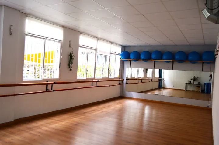 Estudio del Movimiento Cristina Arce — baile-studio en Santander — 4