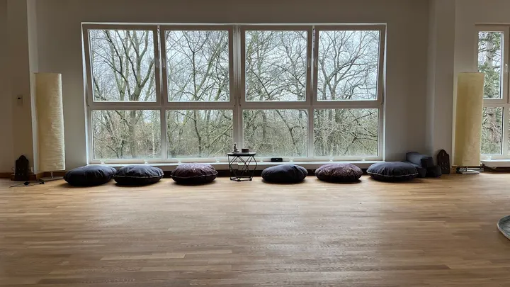 Soulsister-Yoga More by Claudia Jana — yoga-studio in Düsseldorf — 3