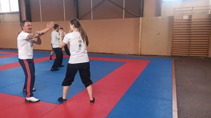 La Voie des Formes Gymnase du Portugal — arts martiaux-studio à Italie, Rennes — 2