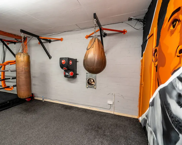 100% Muscle Fitness — Fitness Studio in Rossall Beach, Thornton-Cleveleys