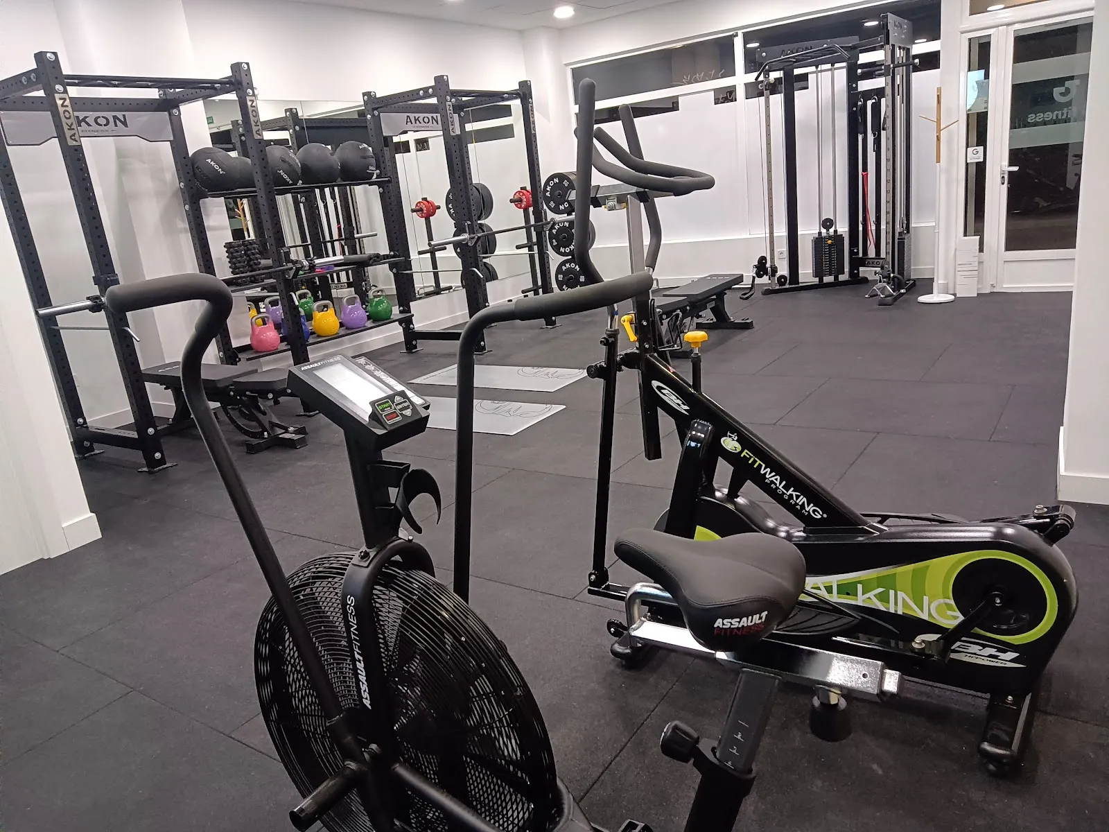 JG fitness Alcalá de Henares | Entrenador personal & Electroestimulación | Madrid — electroestimulación-studio en El Ensanche, Alcalá de Henares — 2