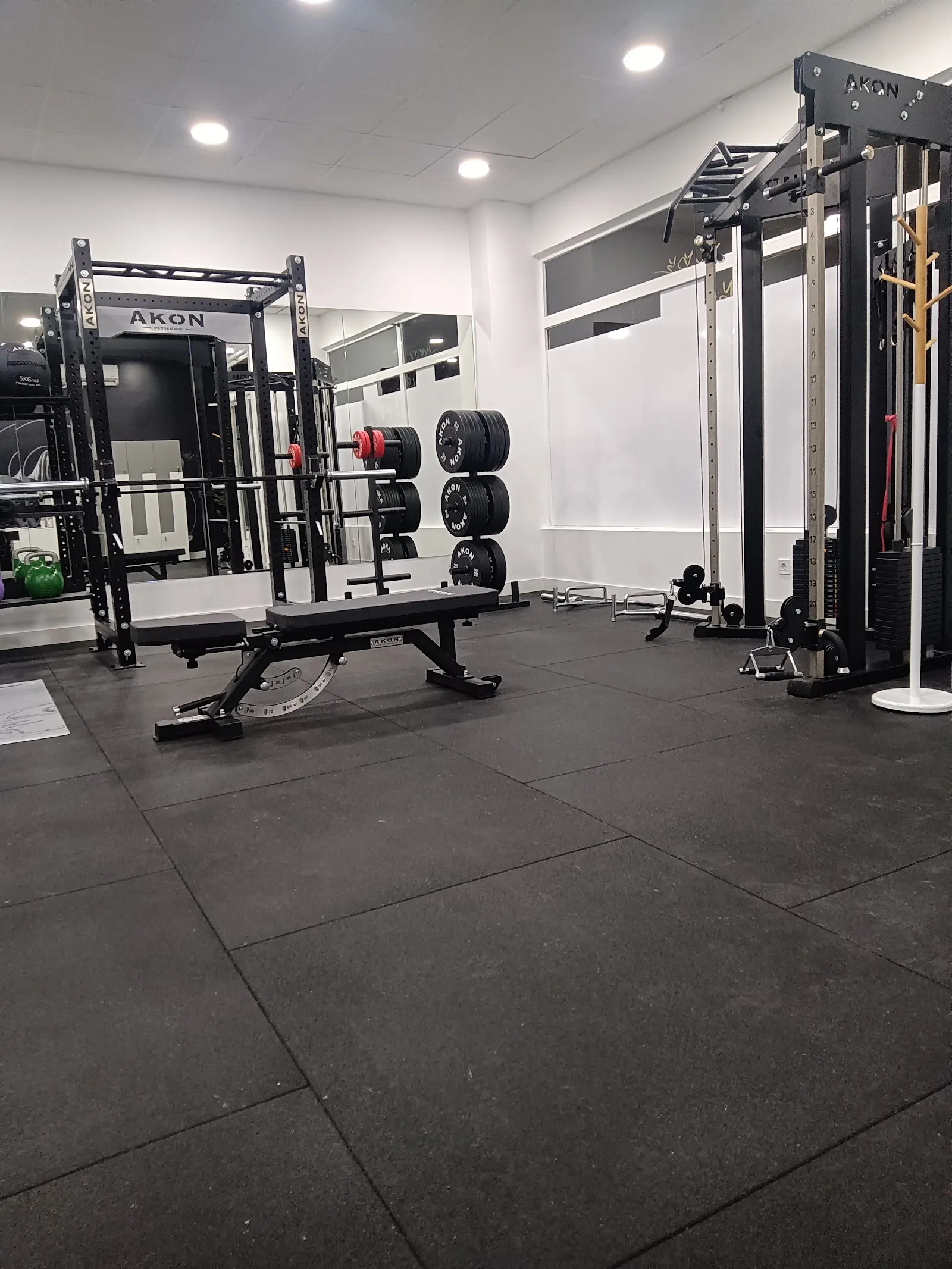 JG fitness Alcalá de Henares | Entrenador personal & Electroestimulación | Madrid — electroestimulación-studio en El Ensanche, Alcalá de Henares — 3