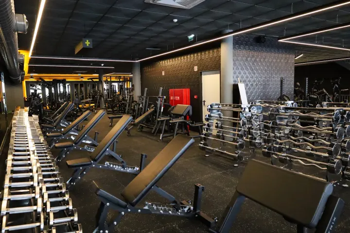 Legend Gym Faro — Ginásio em Faro (Sé e São Pedro), Faro