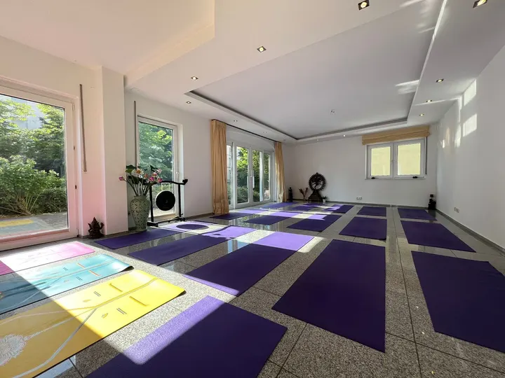 Huong Yoga — yoga-studio in Frankfurt am Main — 3