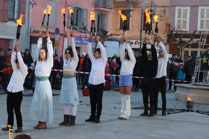 Association Cirque de la Lune — arts aériens-studio à Gap — 5