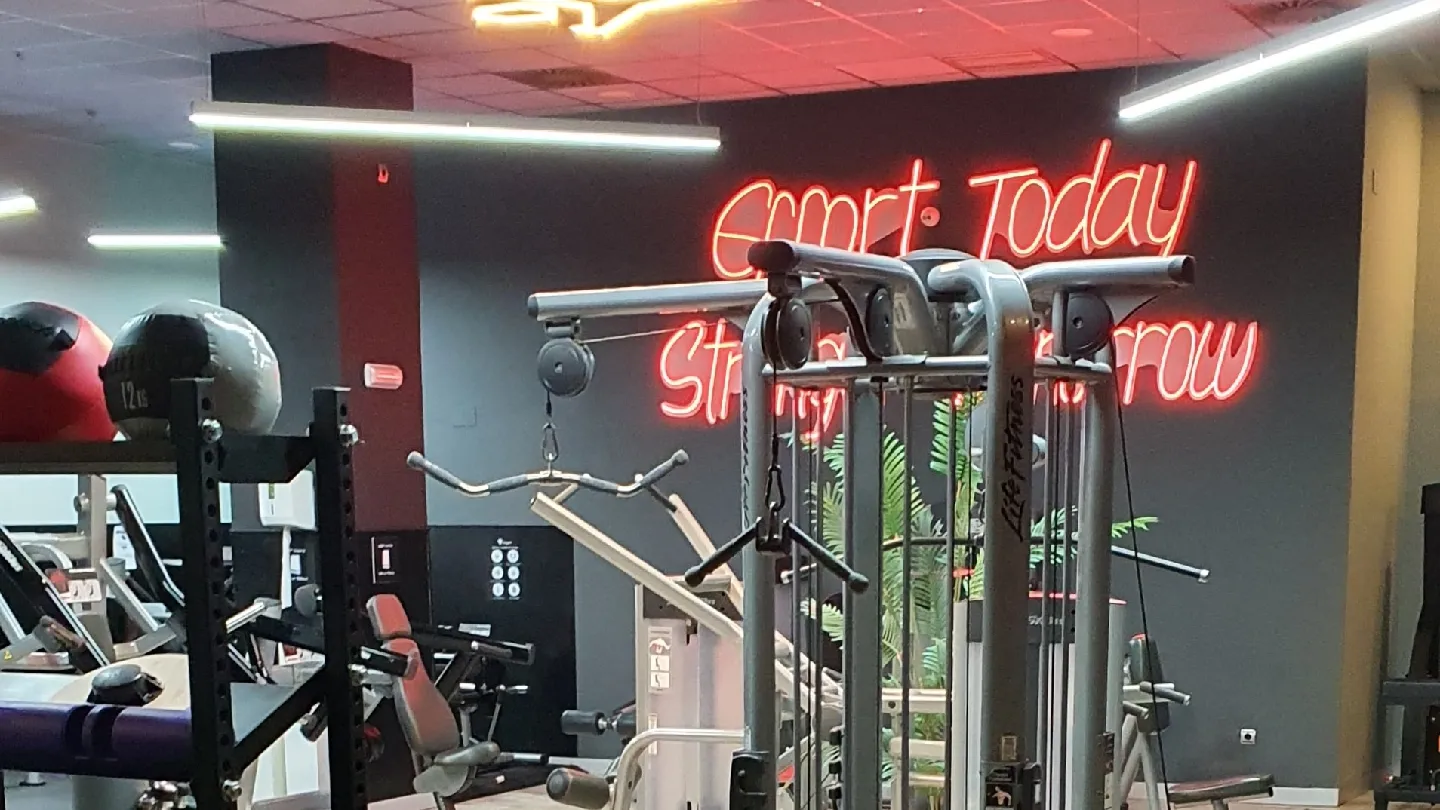 Featness Gym Cádiz — estudio de fitness-studio en Cádiz — 3