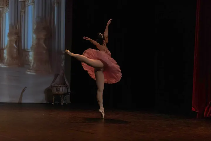 Alejandro Lopez Ballet — baile-studio en Huelva — 2