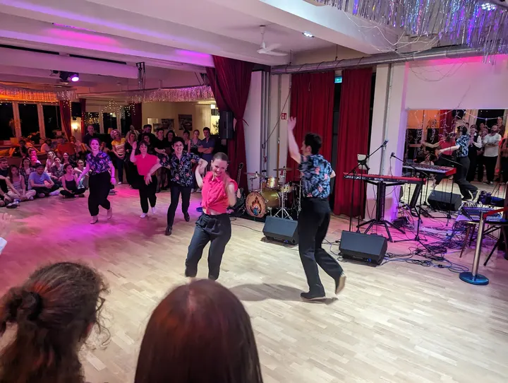 Vintage Club Tanzschule — Tanz in Ludwigsvorstadt, München
