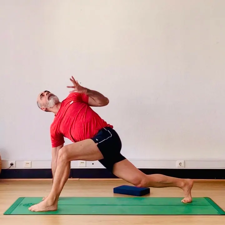 Jean-Pierre de Oliveira — yoga-studio em Fátima — 3