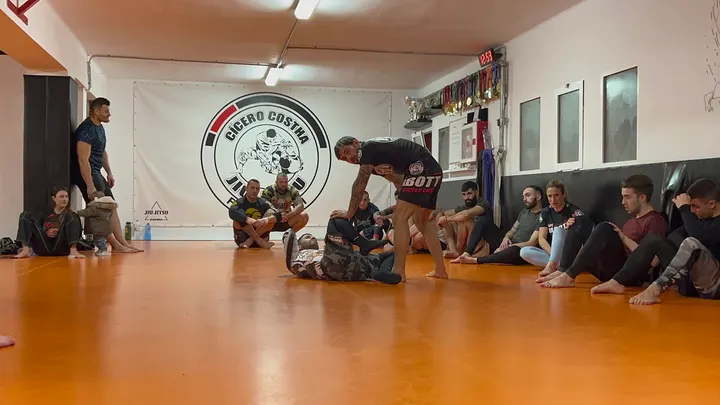 Cicero Costha Valencia — bjj-studio en el Grau, Valencia — 3