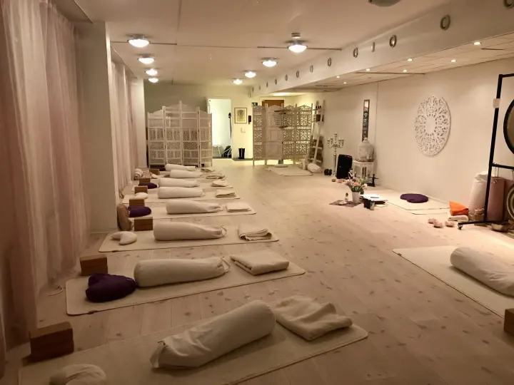 Yogastudion — hot yoga-studio i Olivedal, Göteborg