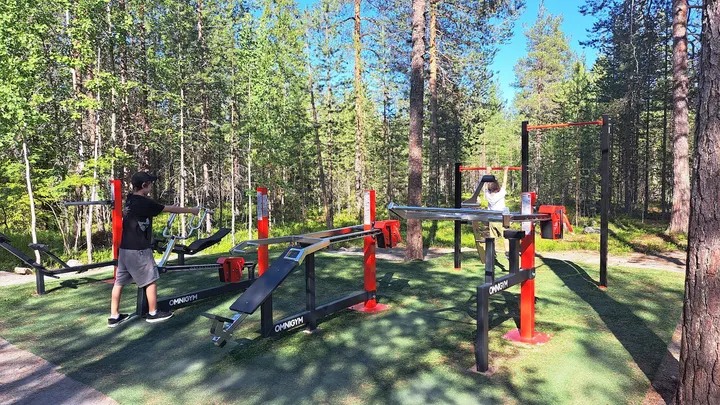 Outdoor Fitness Playground — Fitnessstudio – Korkalovaara, Rovaniemi