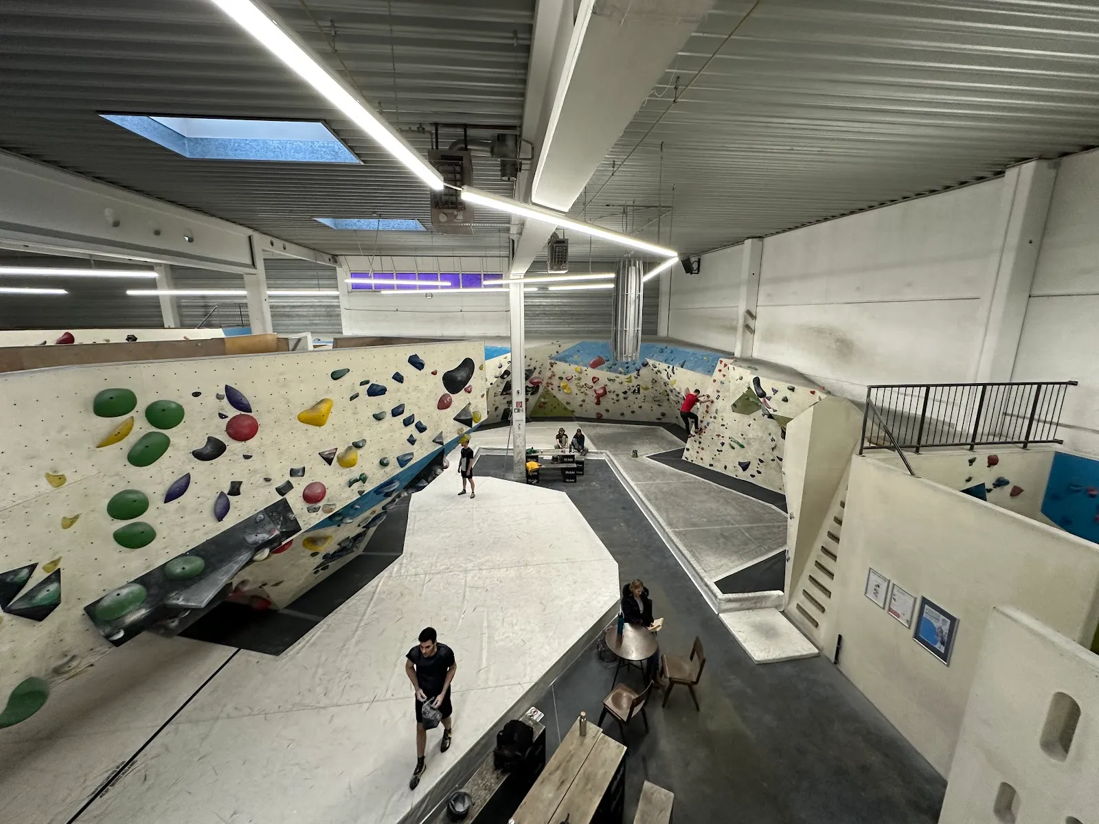 Monkeyspot GmbH Kletterhalle Kletteranlage — klettern-studio in Heerdt, Düsseldorf — 3