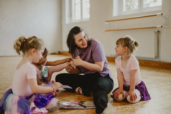 TiNea Dance Academy — tanz-studio in Mönchengladbach — 4