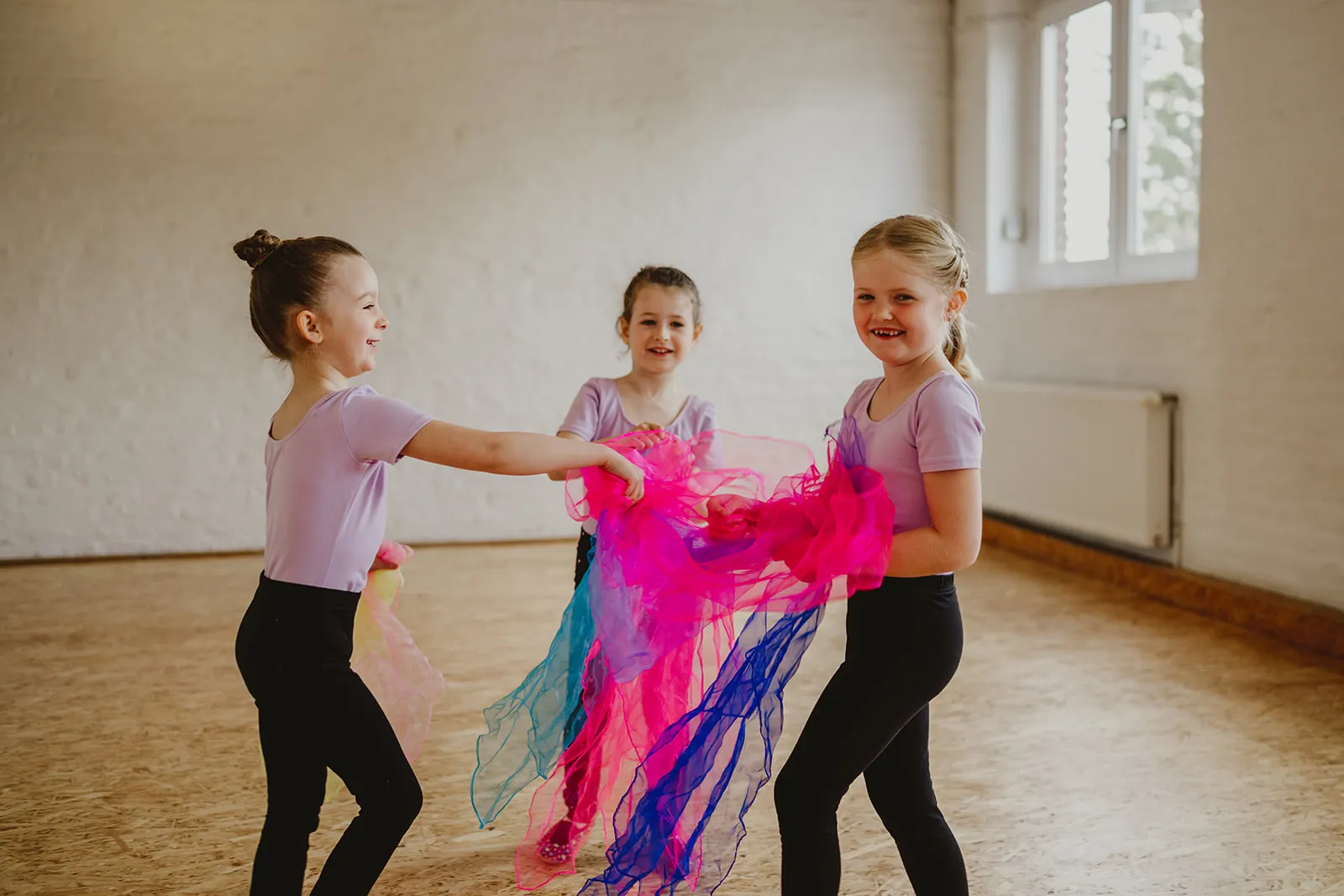 TiNea Dance Academy — tanz-studio in Mönchengladbach — 4