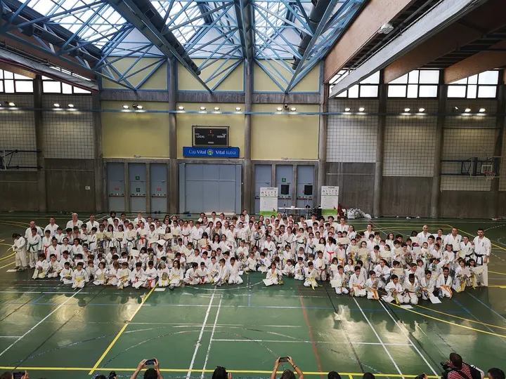 Karate Fitness Gasteiz Aranbizkarra — Artes marciales en Aranbizkarra, Vitoria-Gasteiz