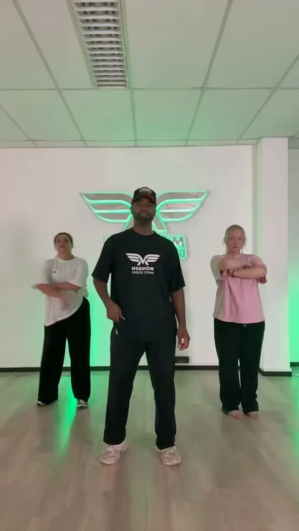 Mongen Dance Studio — dans-studio in Oostwijk, Vlaardingen — 2