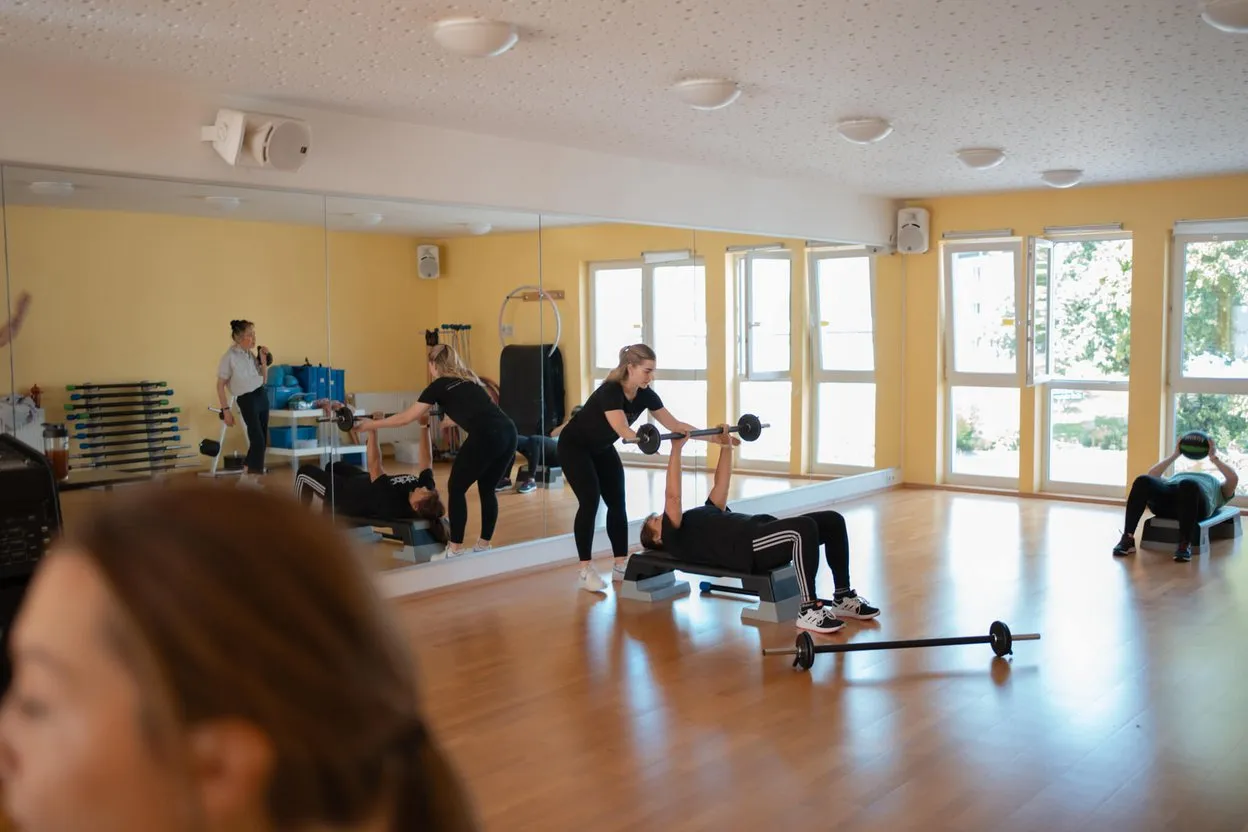 Bella. Ladys Gym — träningsstudio i Hamburg — 6