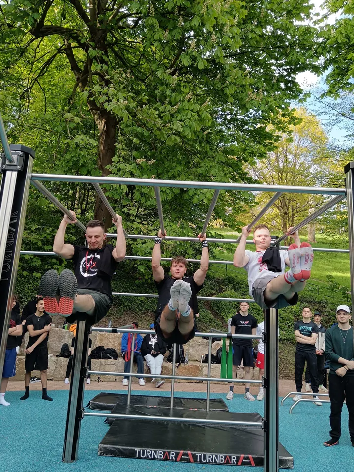 Outdoor-Workout — fitnessstudio in Othmarschen, Hamburg — 3