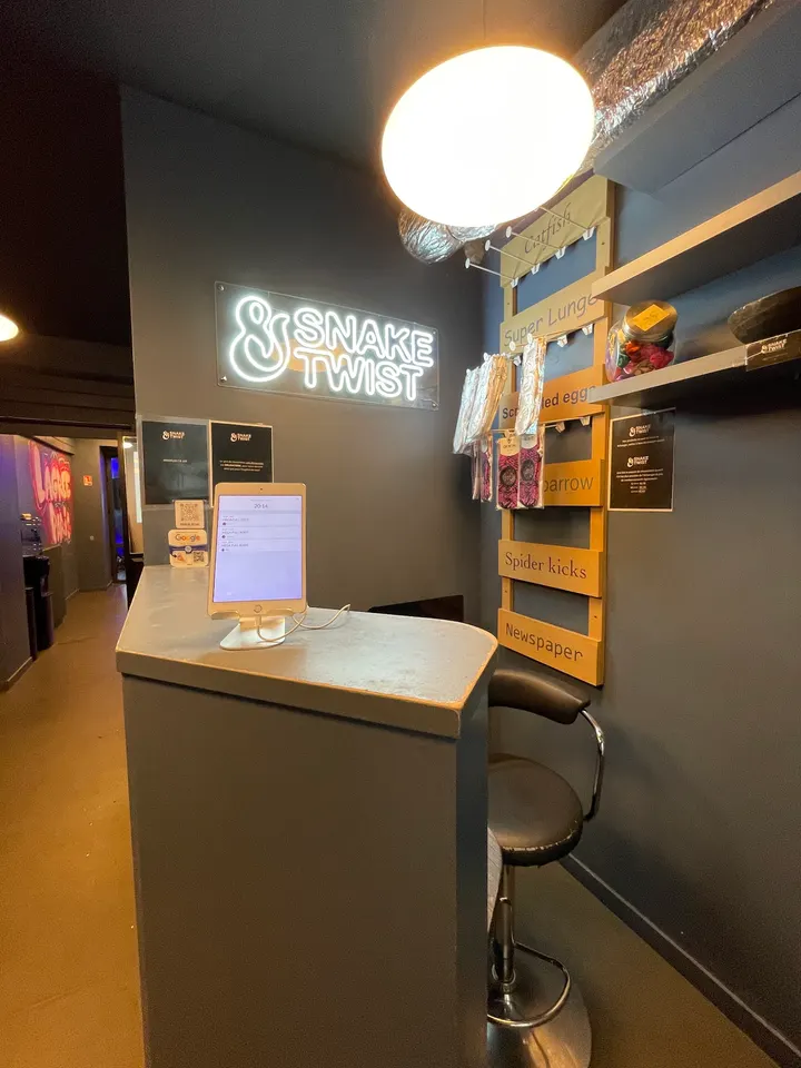 Snake & Twist Rodier — pilates reformer-studio à Paris — 3