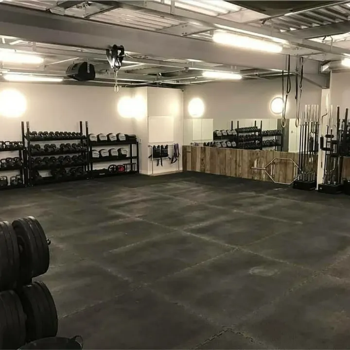 Supreme Fitness personal training Manchester — pt studio in Handforth, Wilmslow — 3