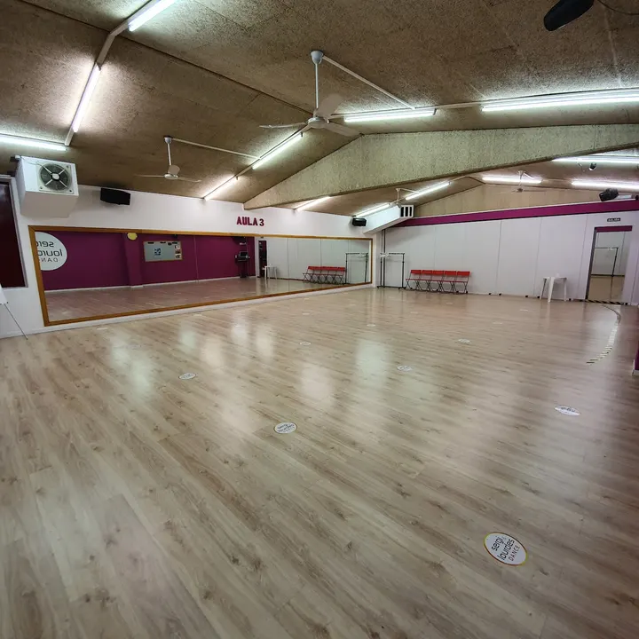 Sergi & Lourdes Dance — Baile en Sant Josep, L'Hospitalet de Llobregat
