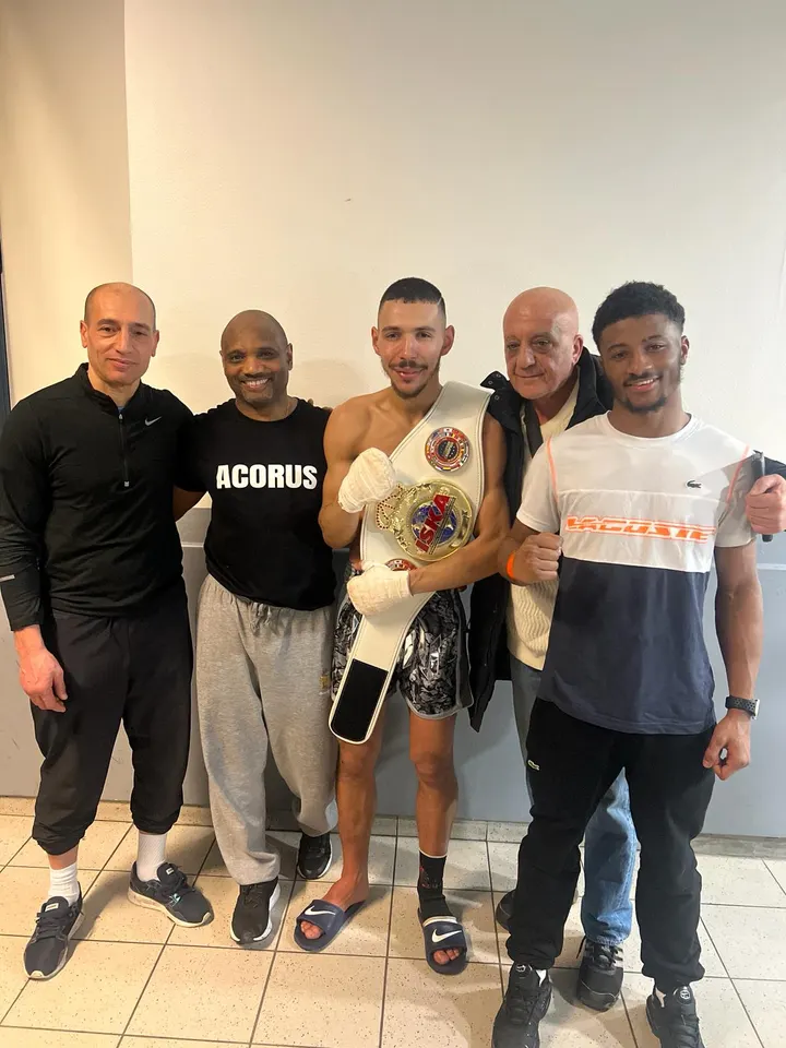 KBR ( Kick Boxing Rosnéen ) — kickboxing-studio à Paris — 3